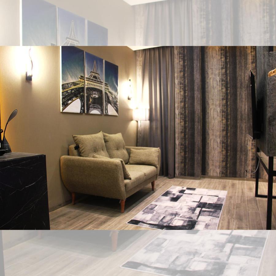 De Paris Hotel Μεντάν Εξωτερικό φωτογραφία