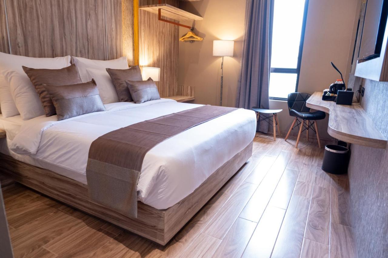 De Paris Hotel Μεντάν Εξωτερικό φωτογραφία